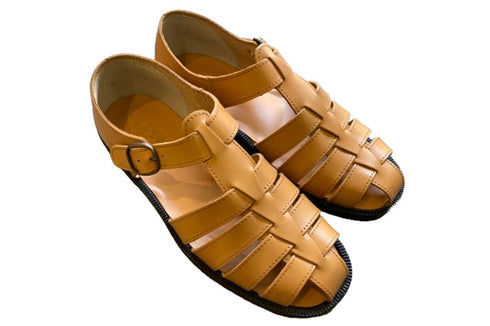 【旅靴屋オリジナル L1116 キャメル】こだわりのメンズ本革グルカサンダル